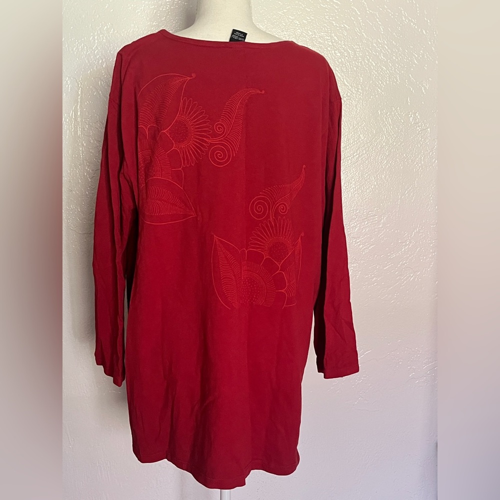 Sabaku Artwear Red Floral Long Sleeve Top - Picture 4 of 9